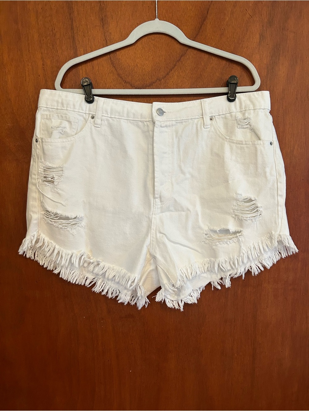Wild fable white high rise denim distressed cutoff shorts size 18
